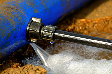 Comment trouver une fuite d’eau sur un tuyau enterré ?