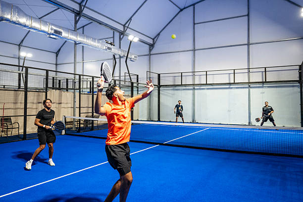 Construction terrain de tennis